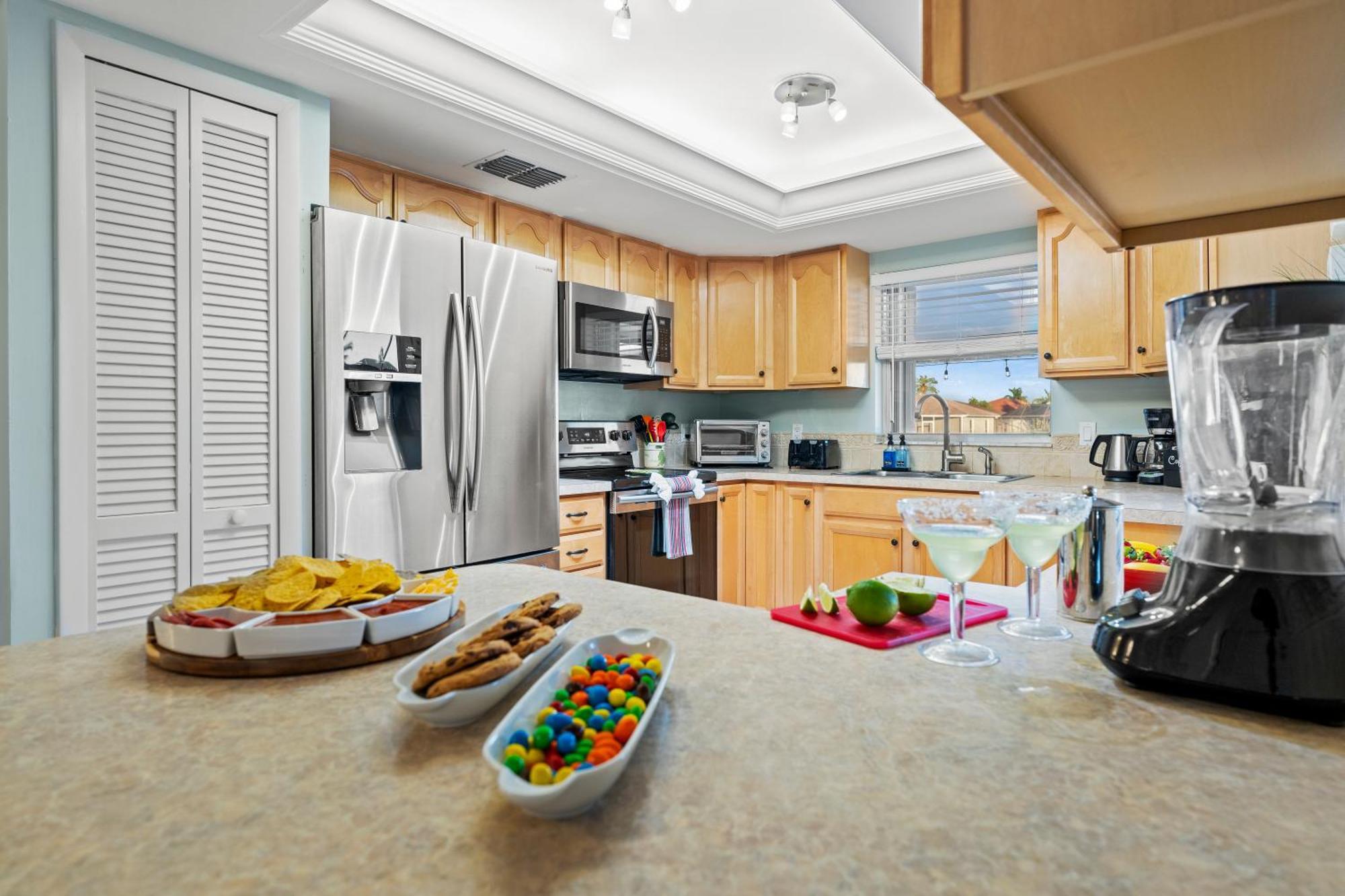 Serenity Waterfront Villa With King Suite, Private Pool, Great Lanai Enclosure And Long Water Views Cape Coral Exterior foto